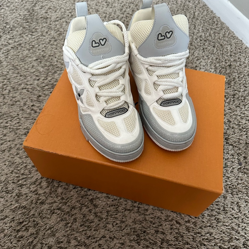 Louis Vuitton Kids White and Light Gray Sneakers